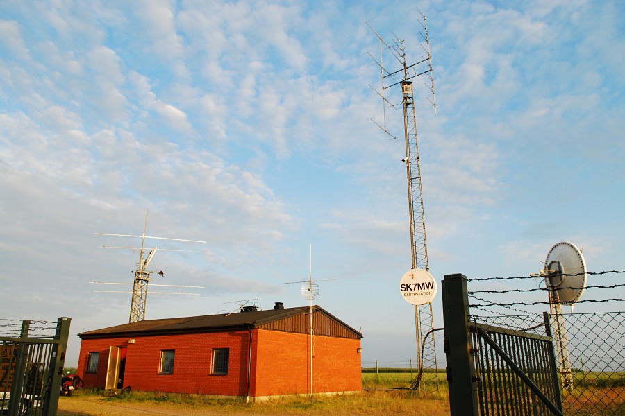 Image 1